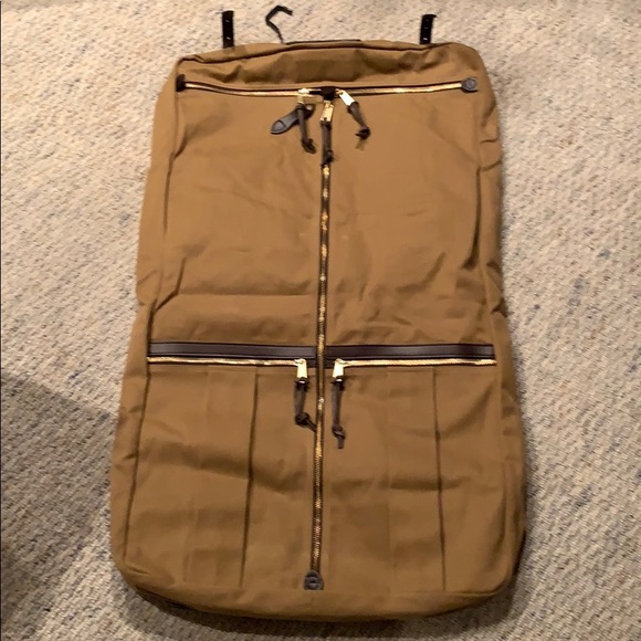 rugged garment bag